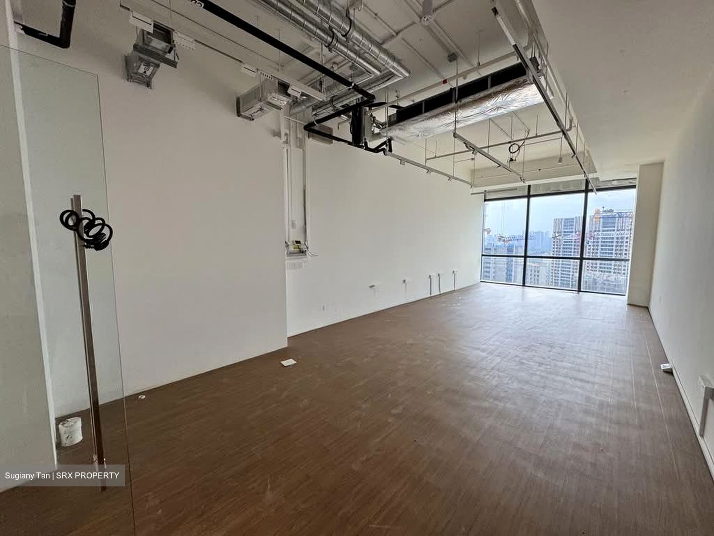 Woods Square (D25), Office #575765591